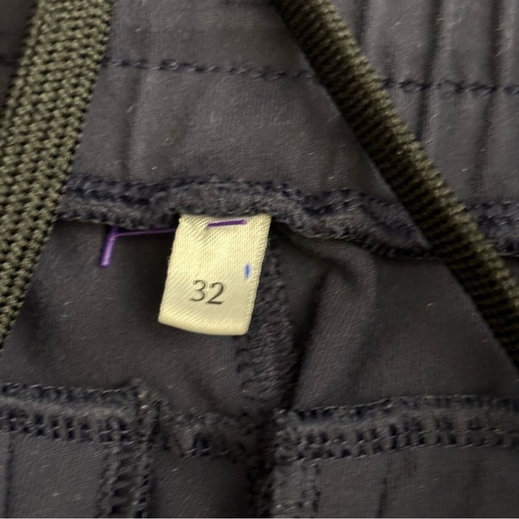 Public Rec Men’s 10” Daymaker Shorts Size 32 Navy - Picture 7 of 10